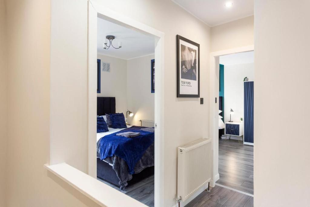 Stylish 3 Bed Edinburgh Abode - Parking And Garden Villa Exteriör bild